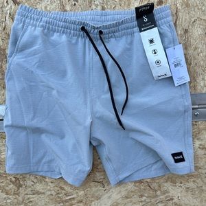 Hurley men’s size small phantom Zumba 2 volley 18” shorts NWT GRAY